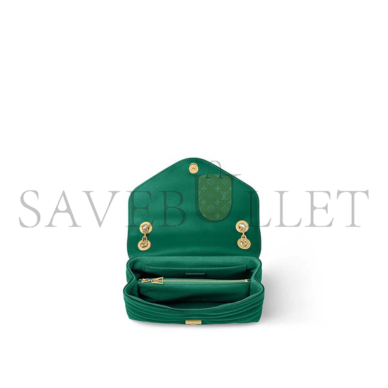 LOUIS VUITTON NEW WAVE CHAIN BAG M58664 (24*14*9cm)